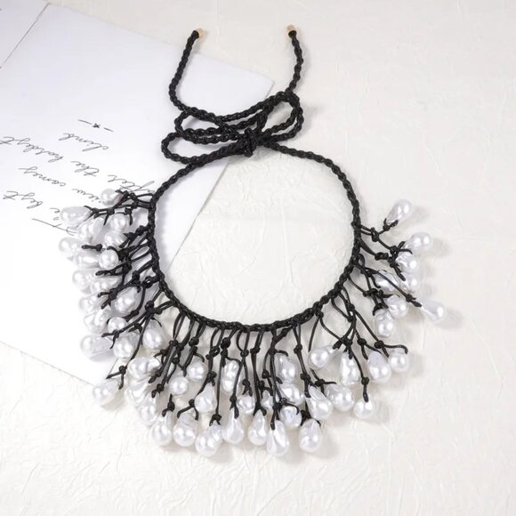 Geometric Imitation Pearl Rope Statement Necklace - Picture 3 of 5
